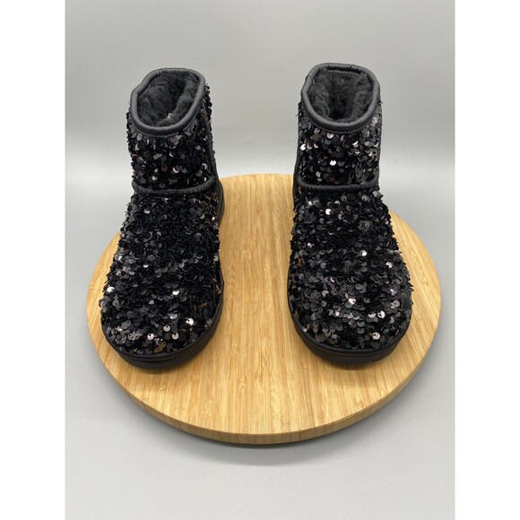 UGG Boots Womens Size 6 Black Mini Chunky Leather Shearling Sequin Wool 1130602 - Picture 8 of 12